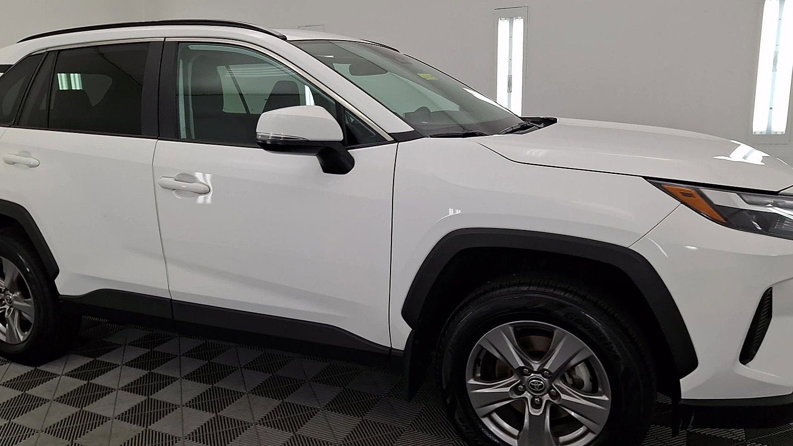 Used 2023 Toyota RAV4 XLE w/ Convenience Package AWD/4WD image 6
