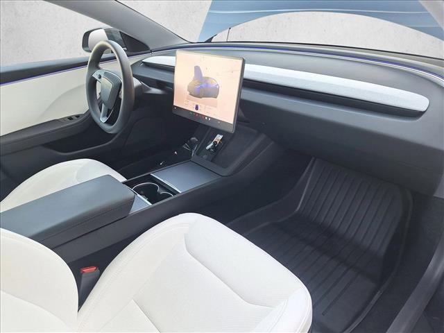 Used 2025 Tesla Model 3 Long Range image 18