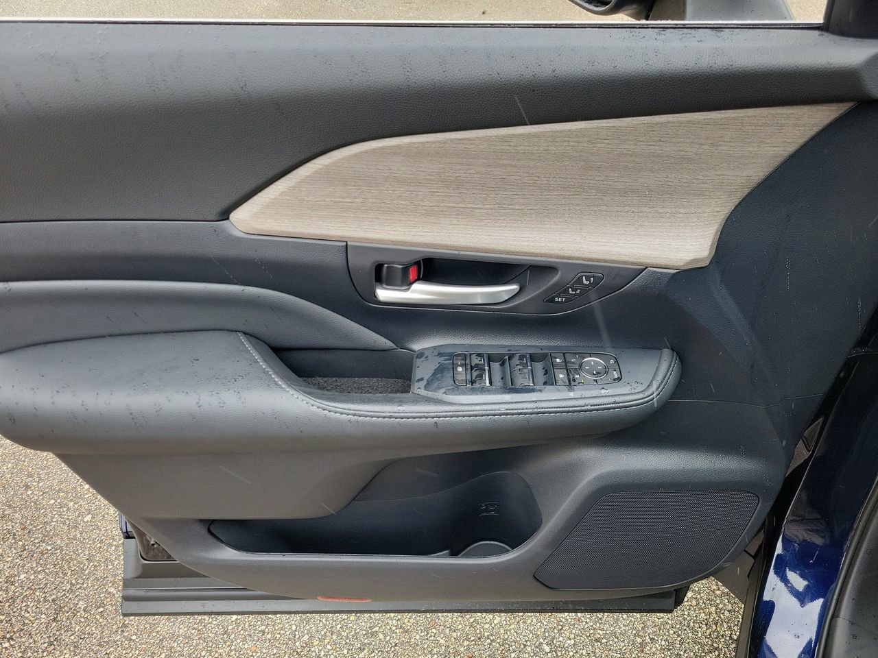 New 2026 Toyota Grand Highlander Platinum image 15