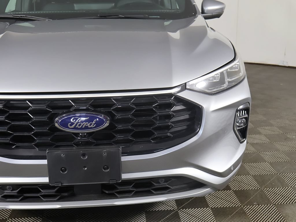 Used 2023 Ford Escape ST-Line Elite w/ Premium Technology Package AWD/4WD image 14