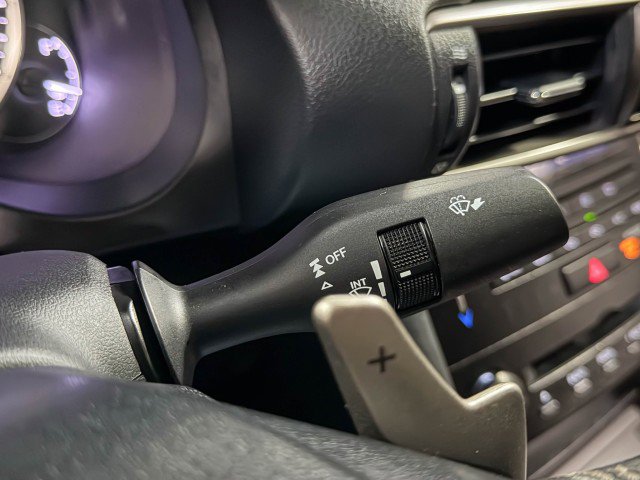 Used 2017 Lexus IS 300 300 AWD Sedan w/ Navigation System Package image 22