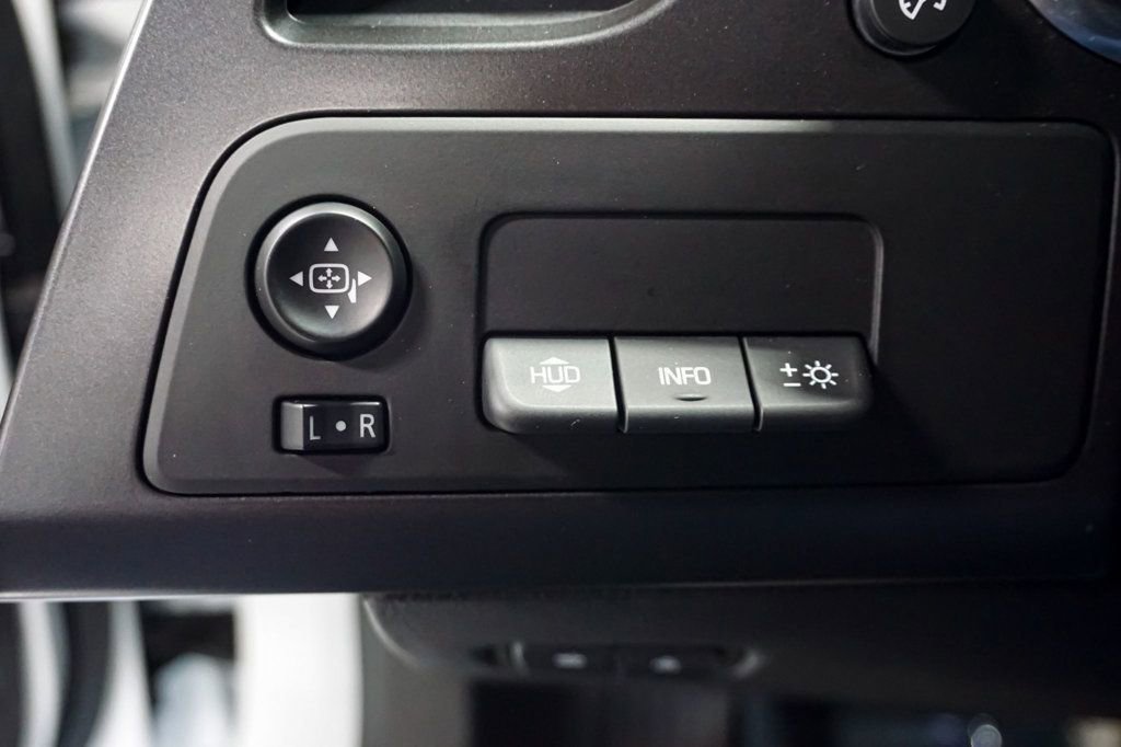 Used 2019 Chevrolet Corvette Z06 w/ Z07 Performance Package image 75