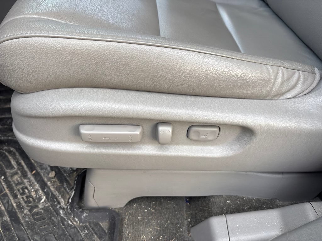 Used 2016 Honda Odyssey EX-L image 18