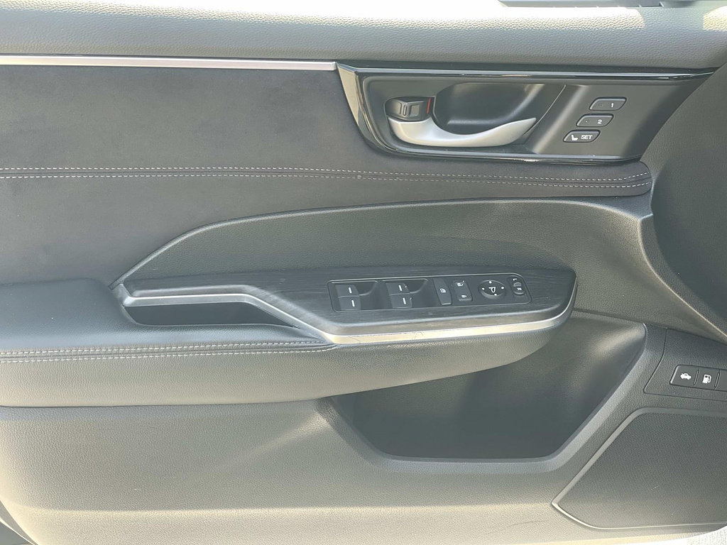 Used 2021 Honda Clarity Touring image 13