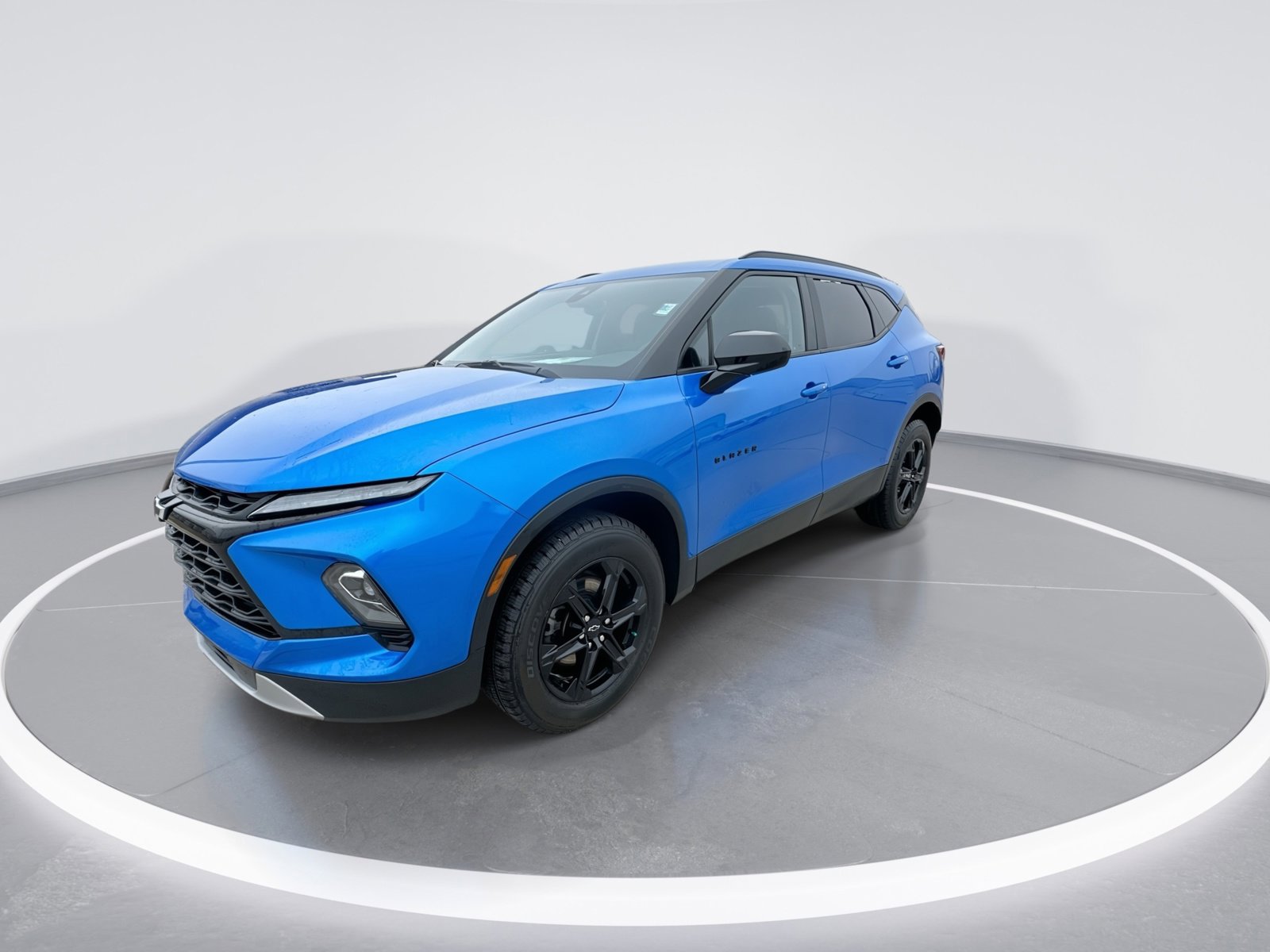 Used 2024 Chevrolet Blazer LT w/ Convenience Package AWD/4WD image 4