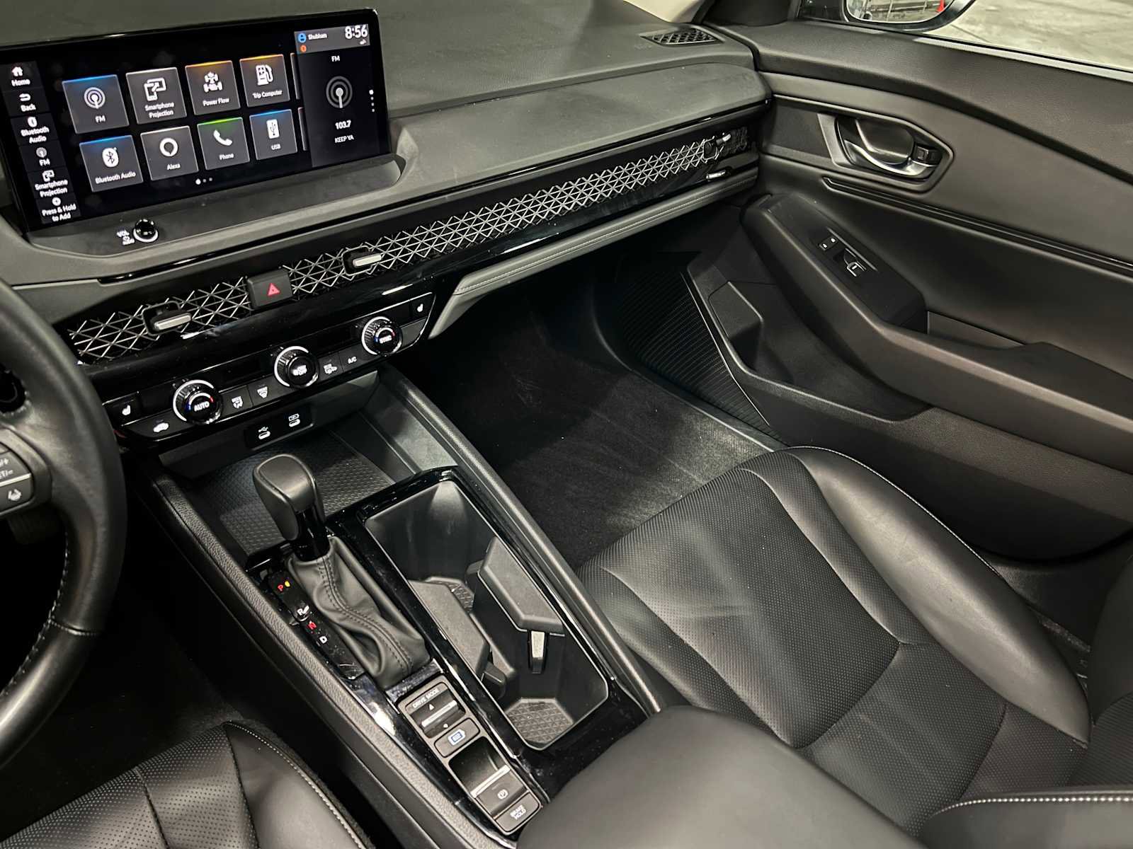 Used 2024 Honda Accord EX-L image 33