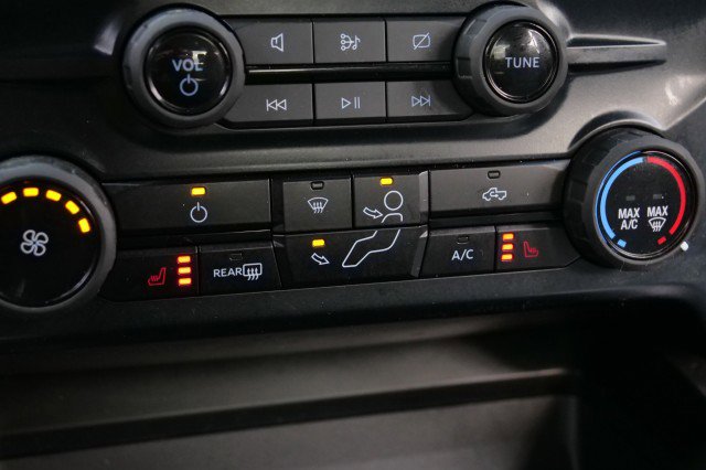 Used 2023 Ford F450 XLT w/ XLT Value Package image 17