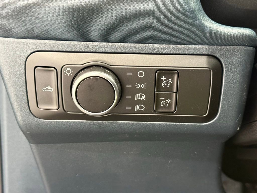 New 2026 Ford Maverick XL image 28