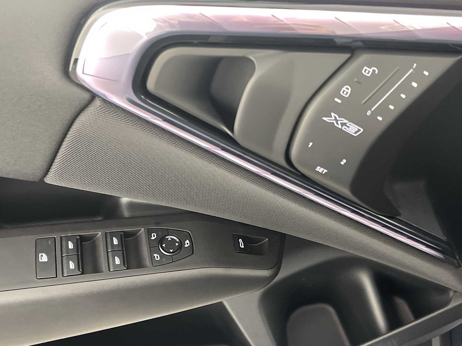 Certified 2025 BMW X3 xDrive30i w/ Convenience Package image 11