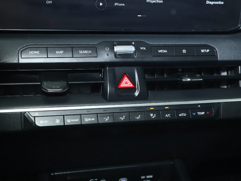 Used 2025 Kia K4 FWD image 25