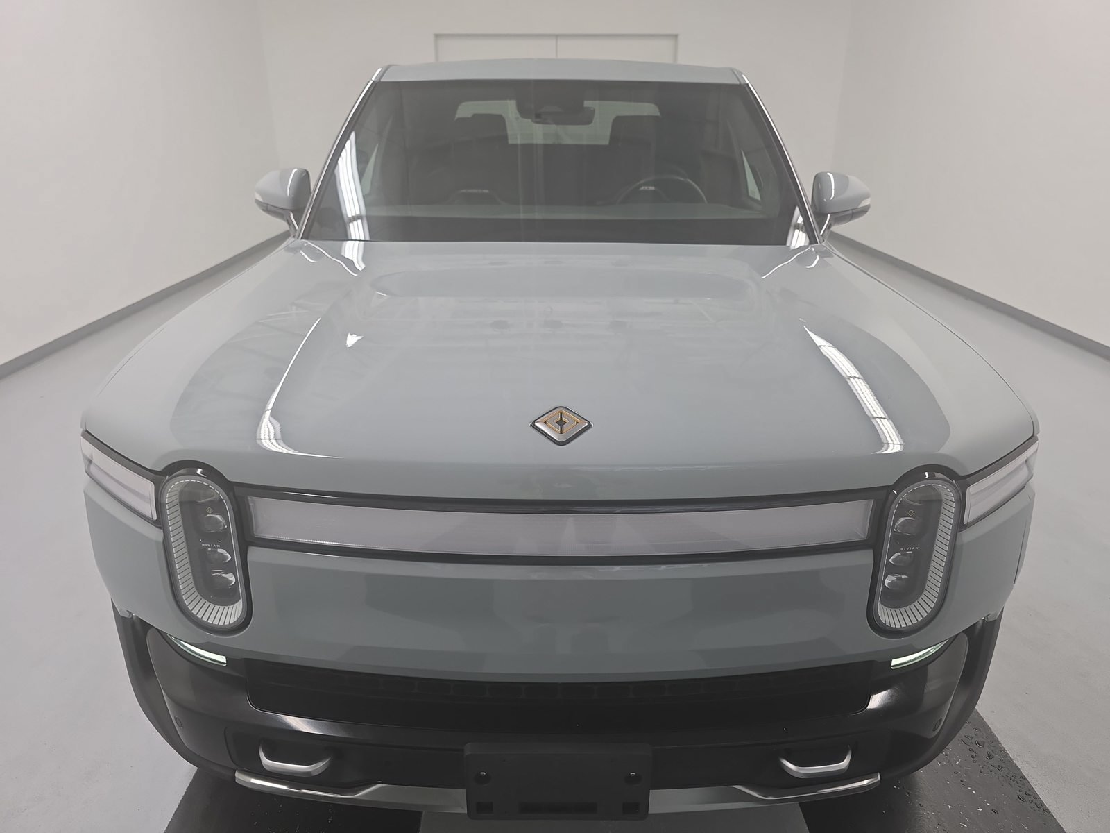 Used 2022 Rivian R1T Adventure AWD/4WD image 8