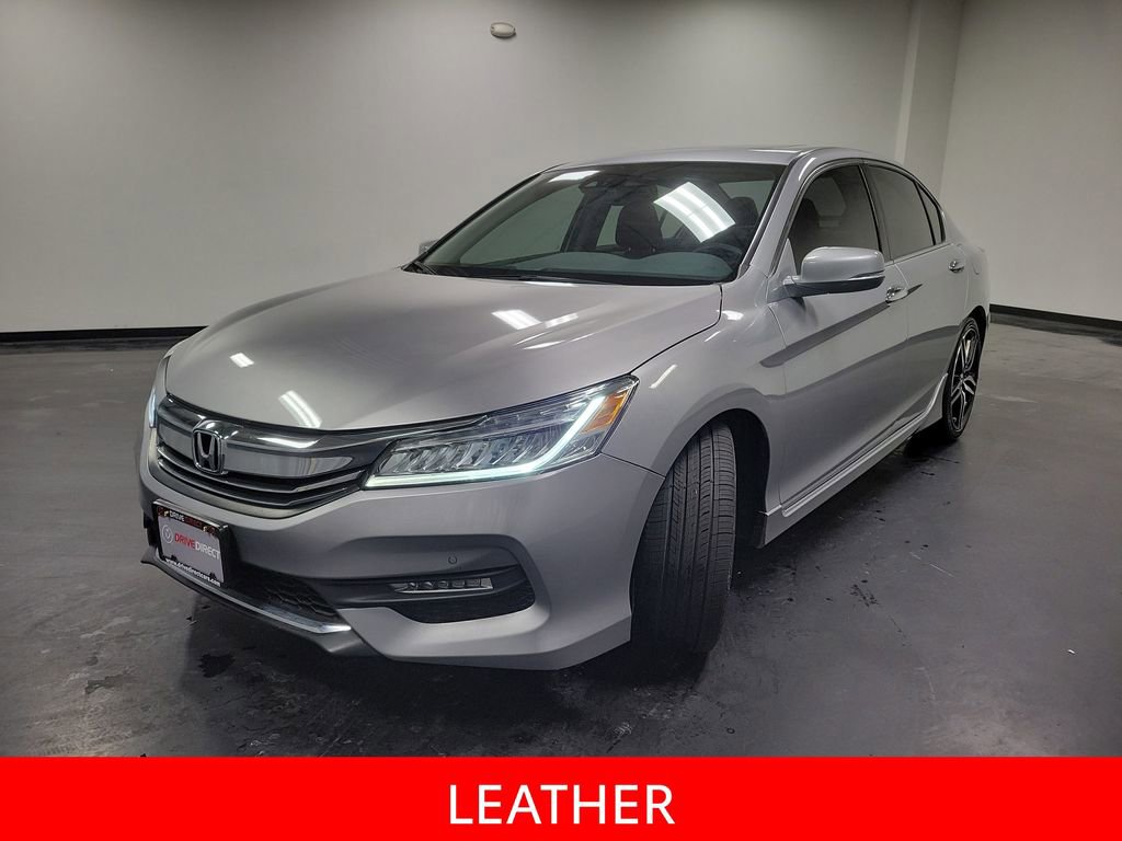 Used 2016 Honda Accord Touring image 4