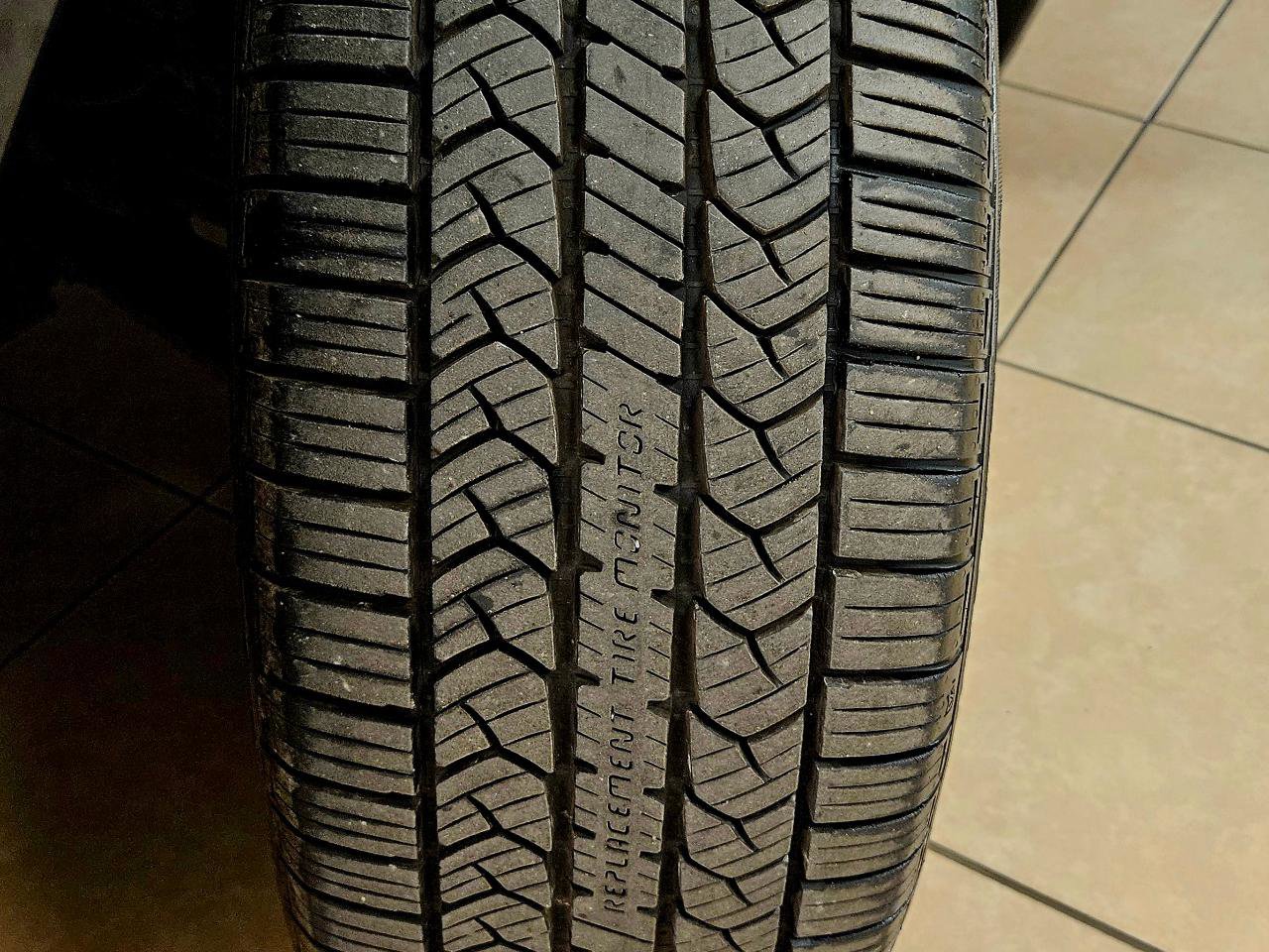 Used 2017 Buick Encore Preferred image 31