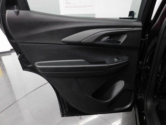 Used 2023 Chevrolet TrailBlazer RS w/ Convenience Package image 30