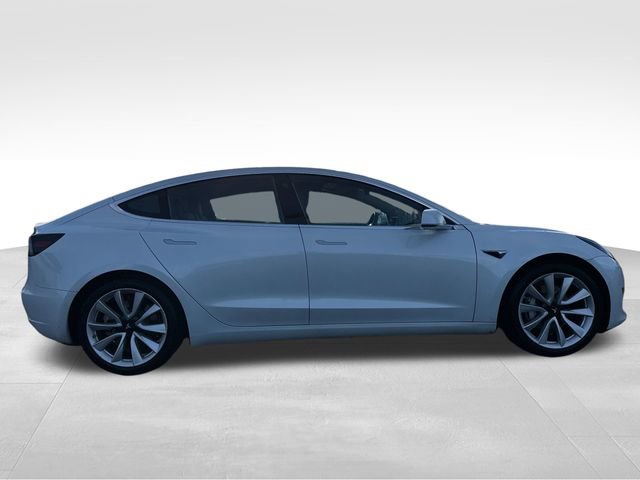 Used 2020 Tesla Model 3 Standard Range Plus image 11