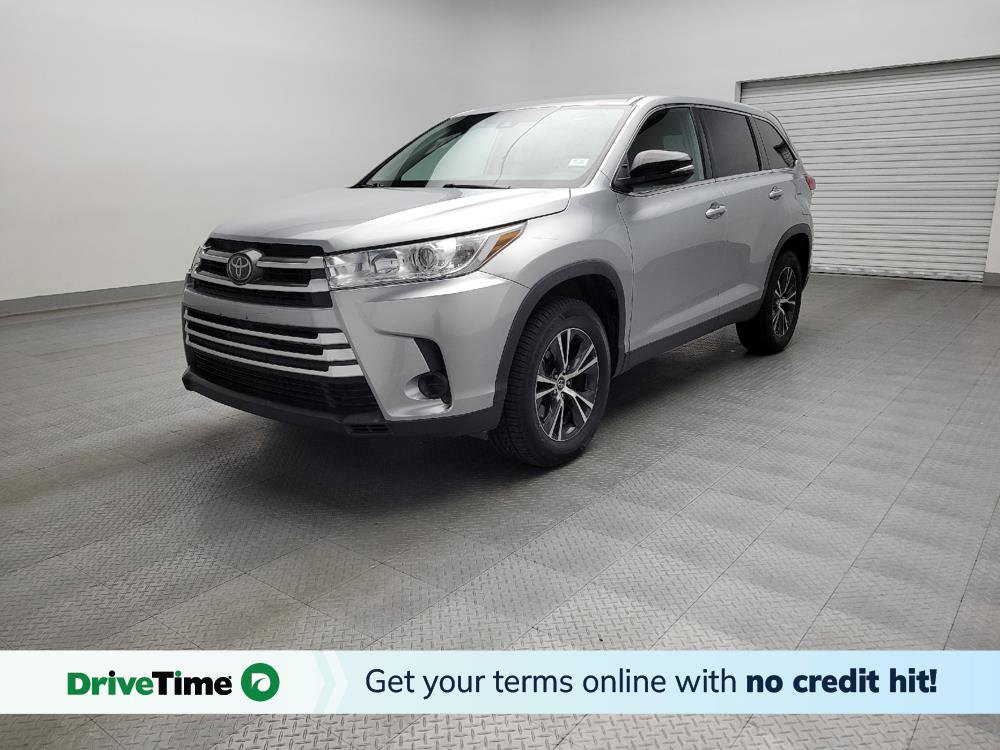 Used 2019 Toyota Highlander LE image 1