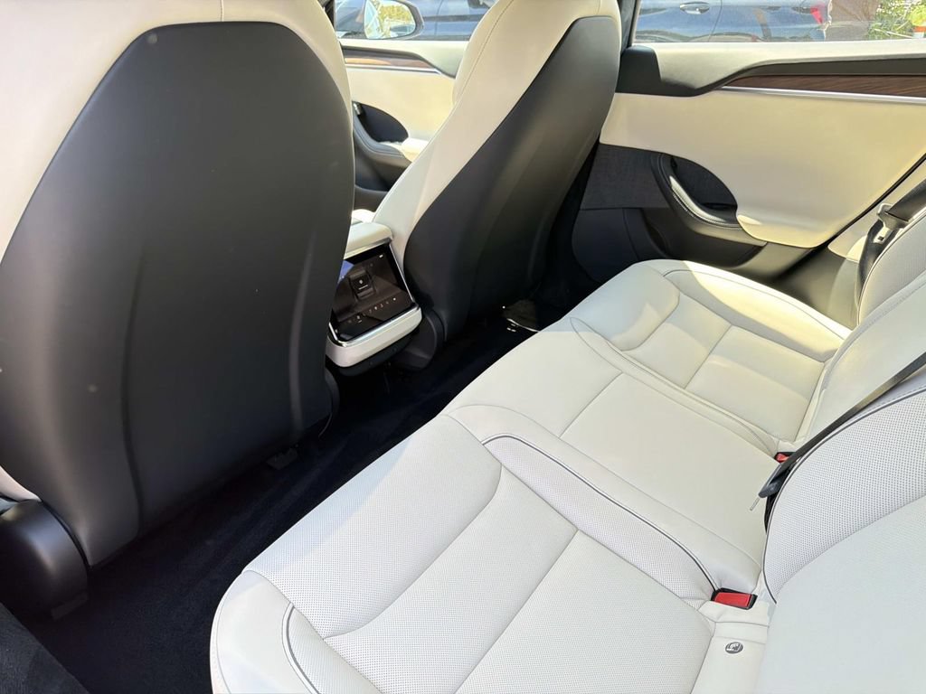 Used 2021 Tesla Model S Plaid AWD/4WD image 9