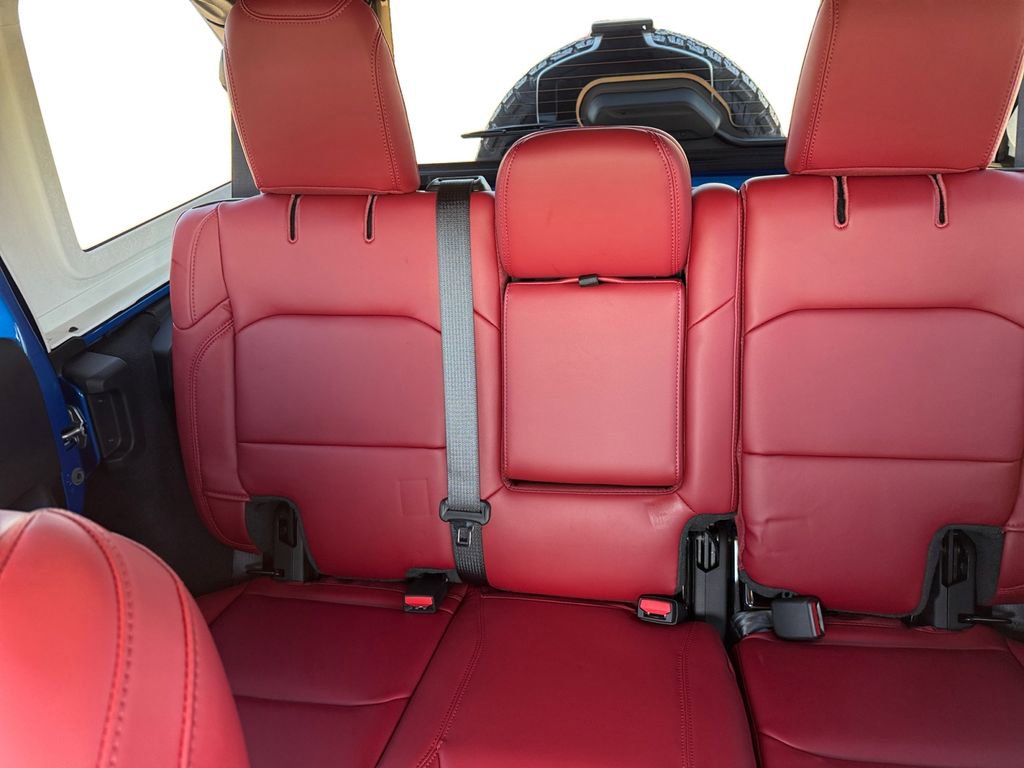 Used 2024 Jeep Wrangler Unlimited Rubicon 392 image 13