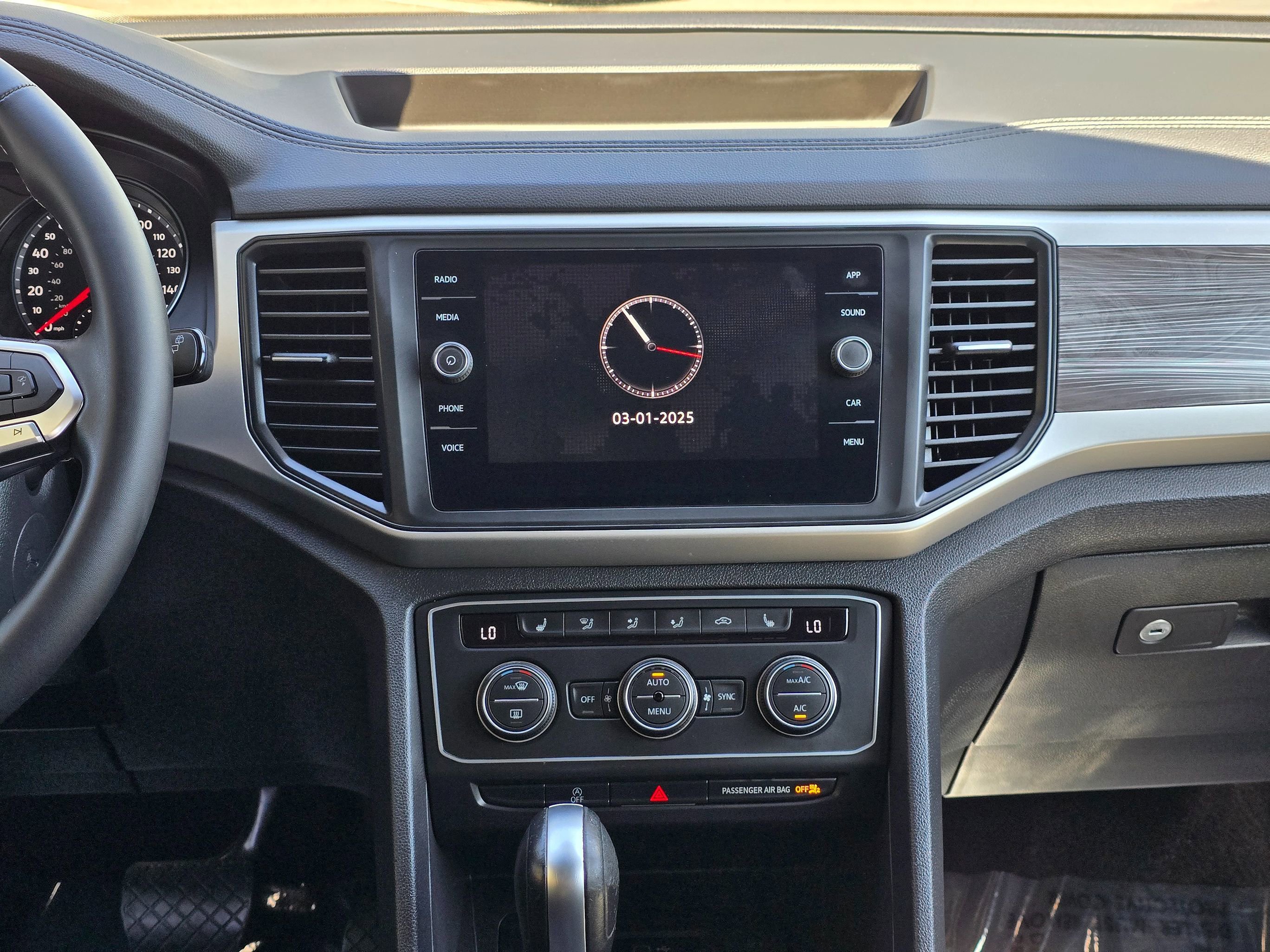 Used 2021 Volkswagen Atlas Cross Sport SE AWD/4WD image 24