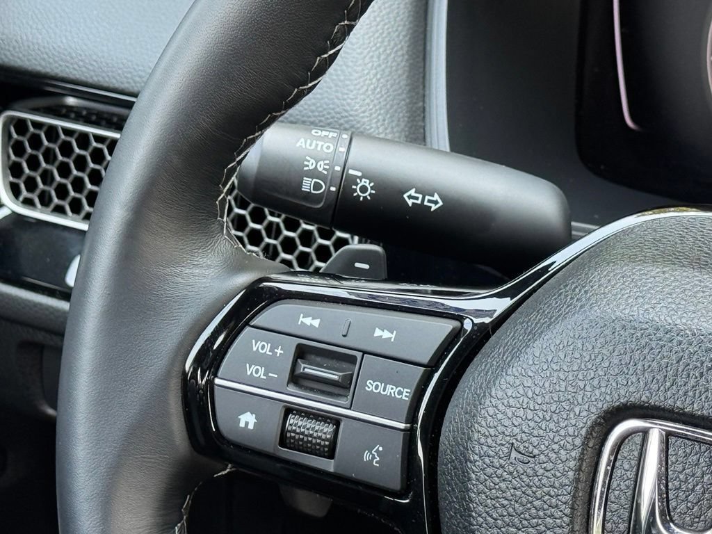 Used 2023 Honda Civic Sport image 18