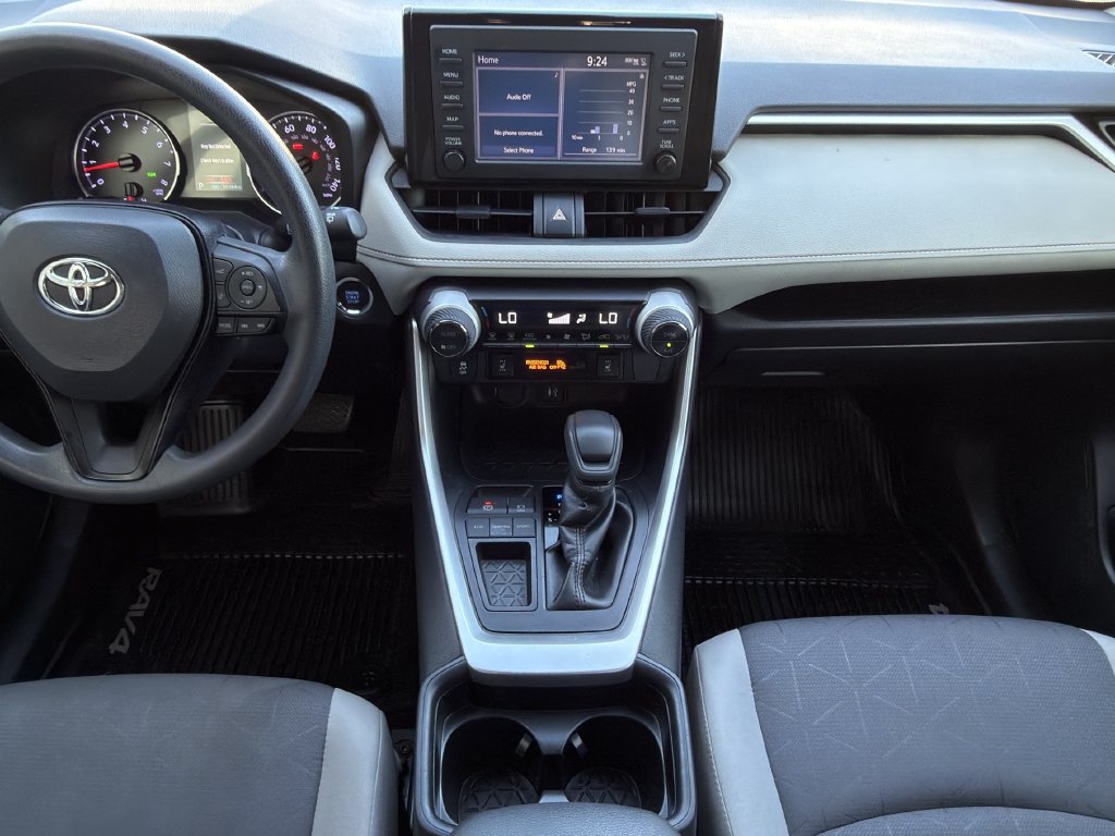 Used 2019 Toyota RAV4 XLE w/ Convenience Package FWD image 16