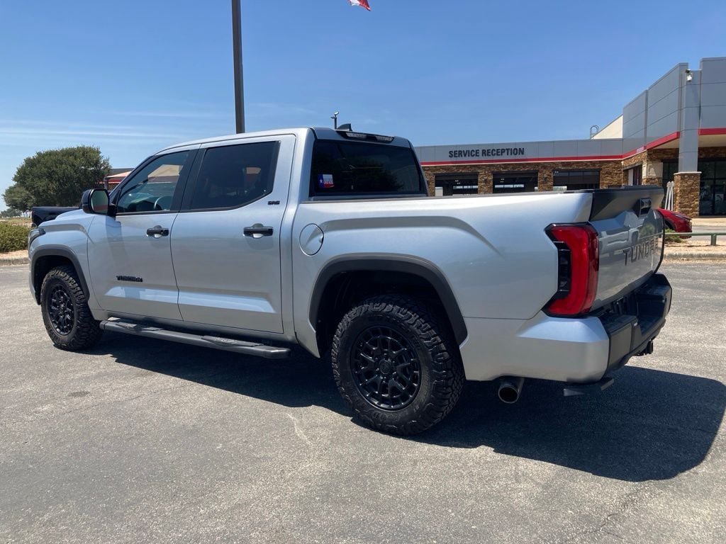 Used 2025 Toyota Tundra SR5 RWD image 7