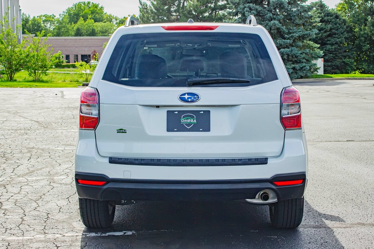 Used 2015 Subaru Forester 2.5i w/ Alloy Wheel Package AWD/4WD image 5
