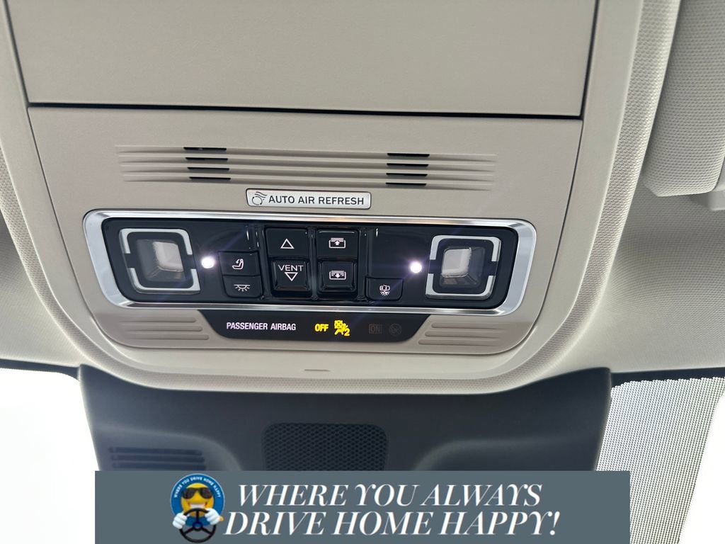 New 2025 Lincoln Navigator L Reserve image 17