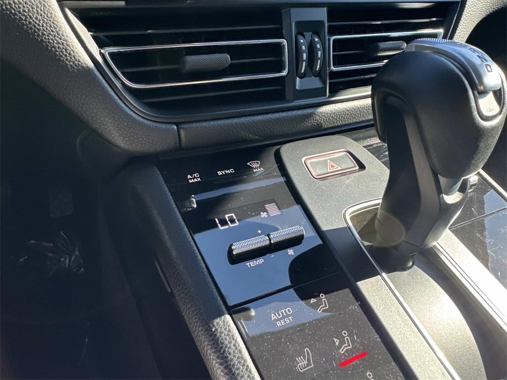 Used 2024 Porsche Macan S image 27