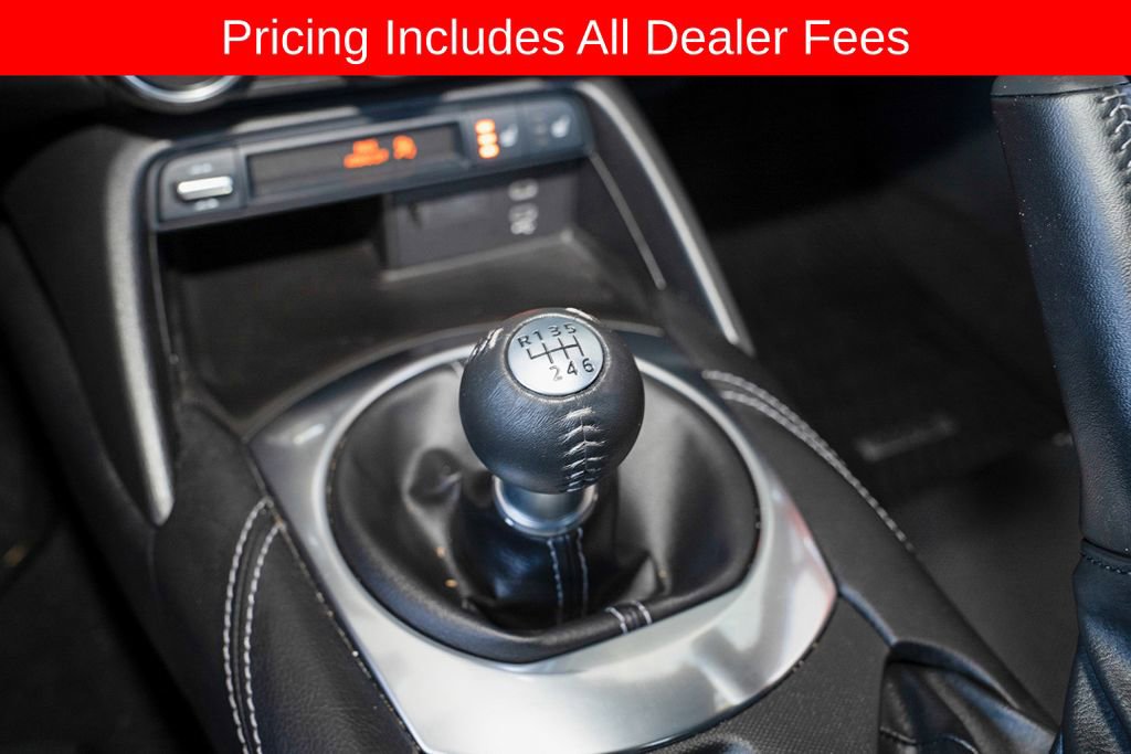 Used 2025 MAZDA MX-5 Miata RF Grand Touring w/ Weather Package RWD image 17