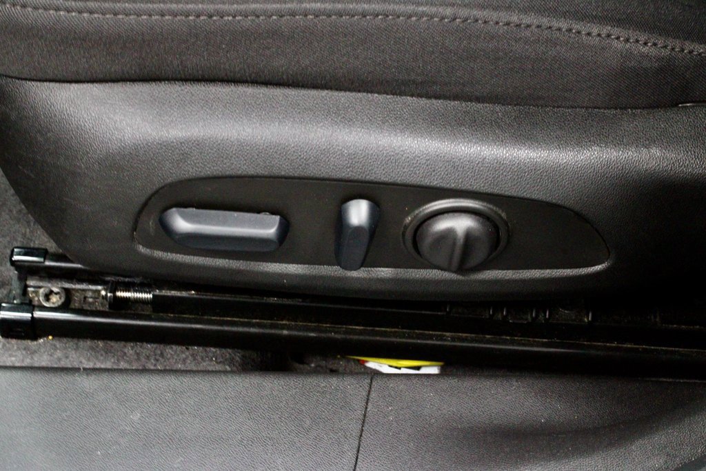 Used 2024 Chevrolet Malibu LT image 24