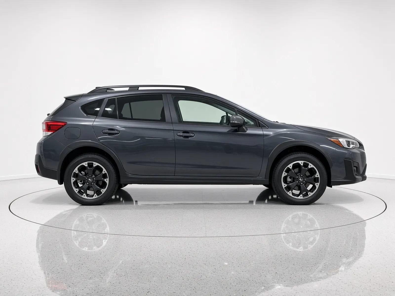 Used 2021 Subaru Crosstrek 2.0i Premium AWD/4WD image 5