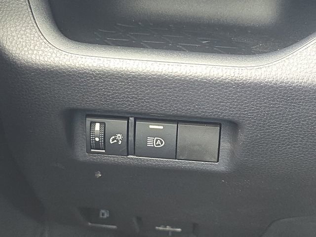 Used 2025 Toyota RAV4 LE image 25