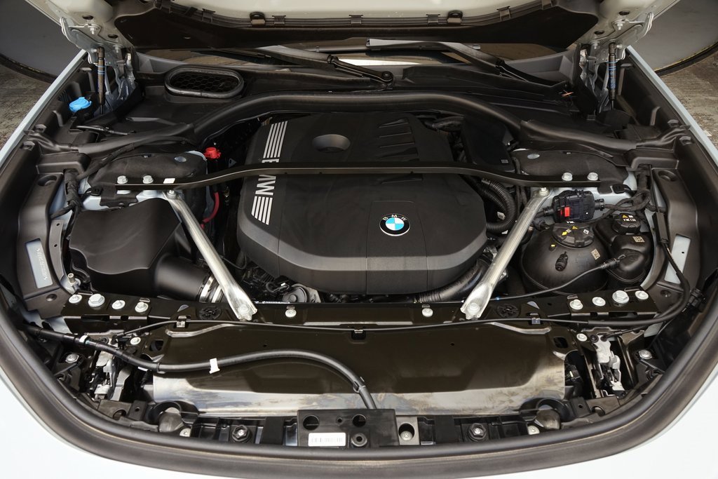 Used 2025 BMW 740i image 26