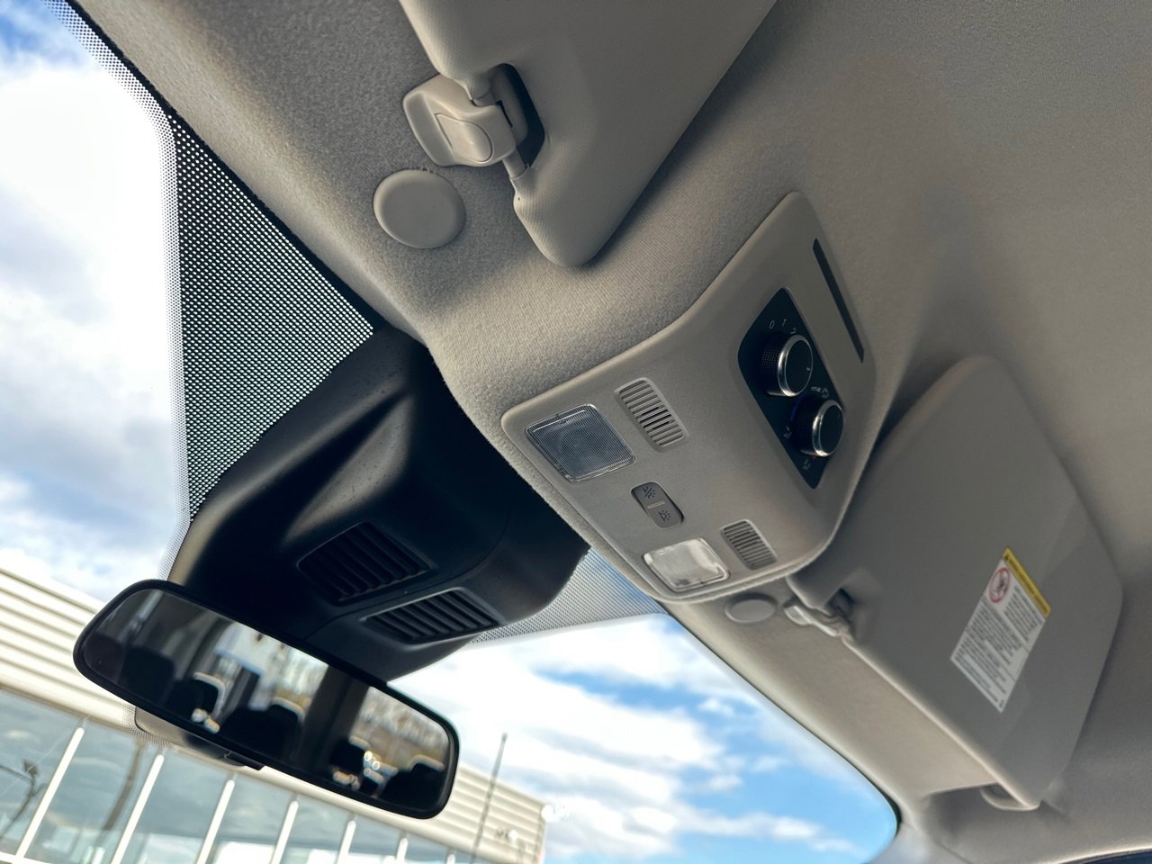 Used 2022 Ford Transit 350 XLT image 34