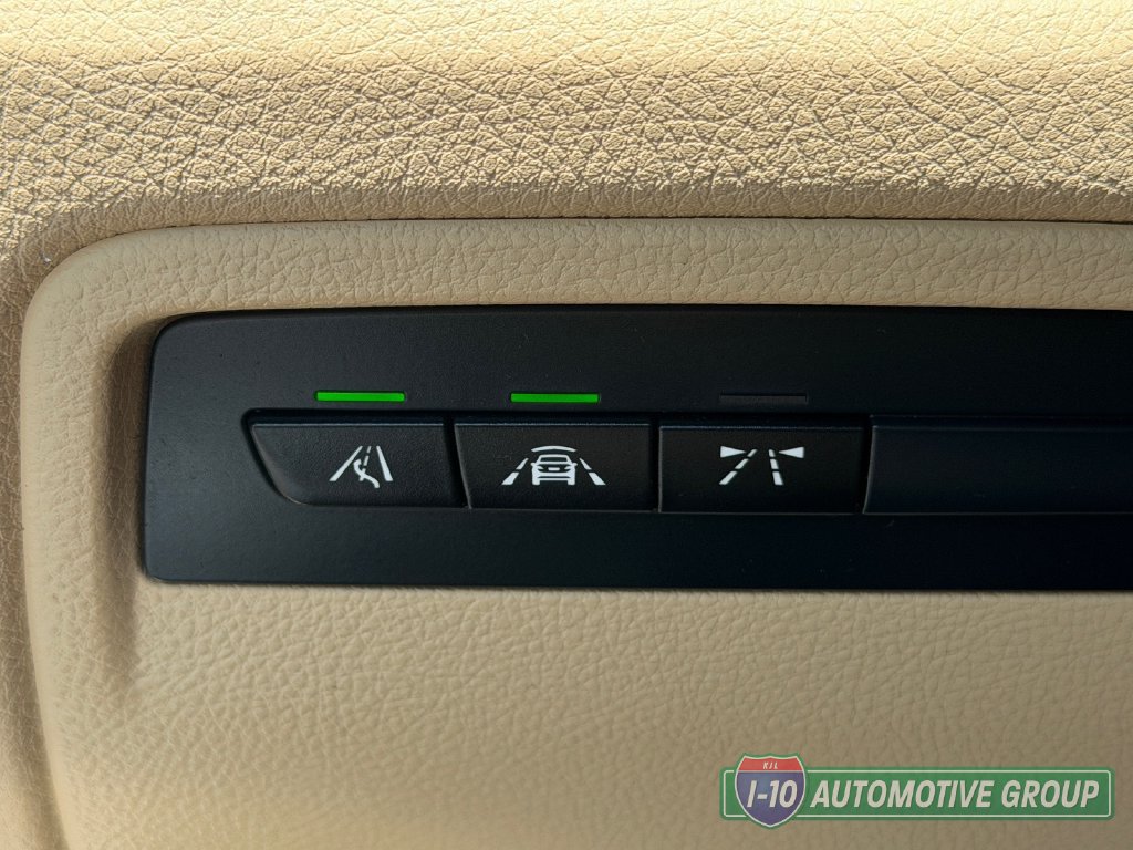 Used 2017 BMW 430i Convertible RWD image 28