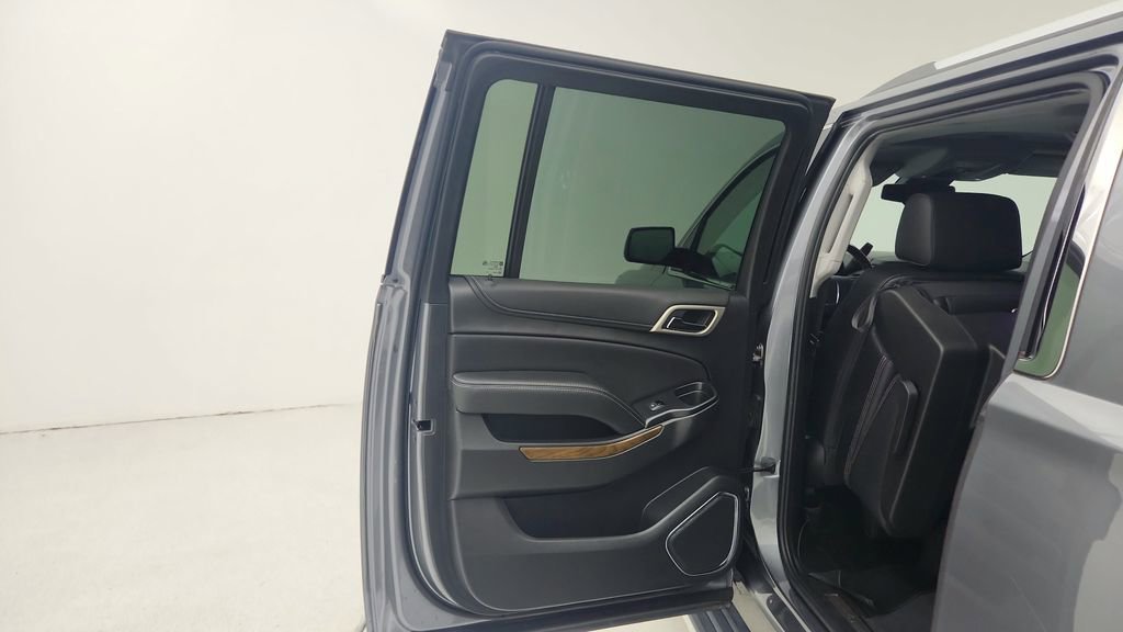 Used 2020 GMC Yukon XL Denali w/ Open Road Package RWD image 22