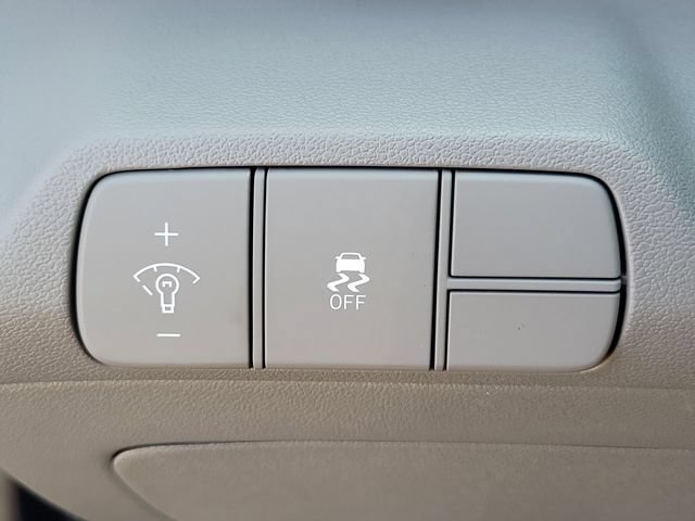 New 2026 Hyundai Elantra Sport FWD image 19
