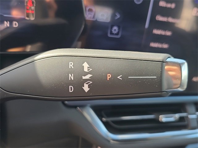 New 2026 Chevrolet Equinox EV LT image 34