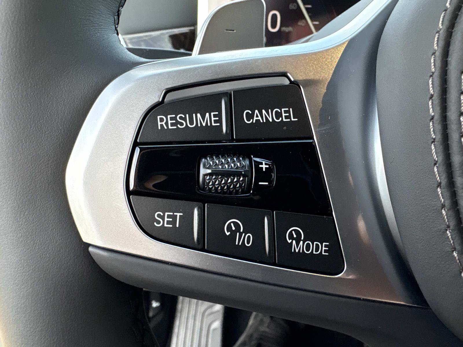 New 2026 BMW X6 xDrive40i image 31