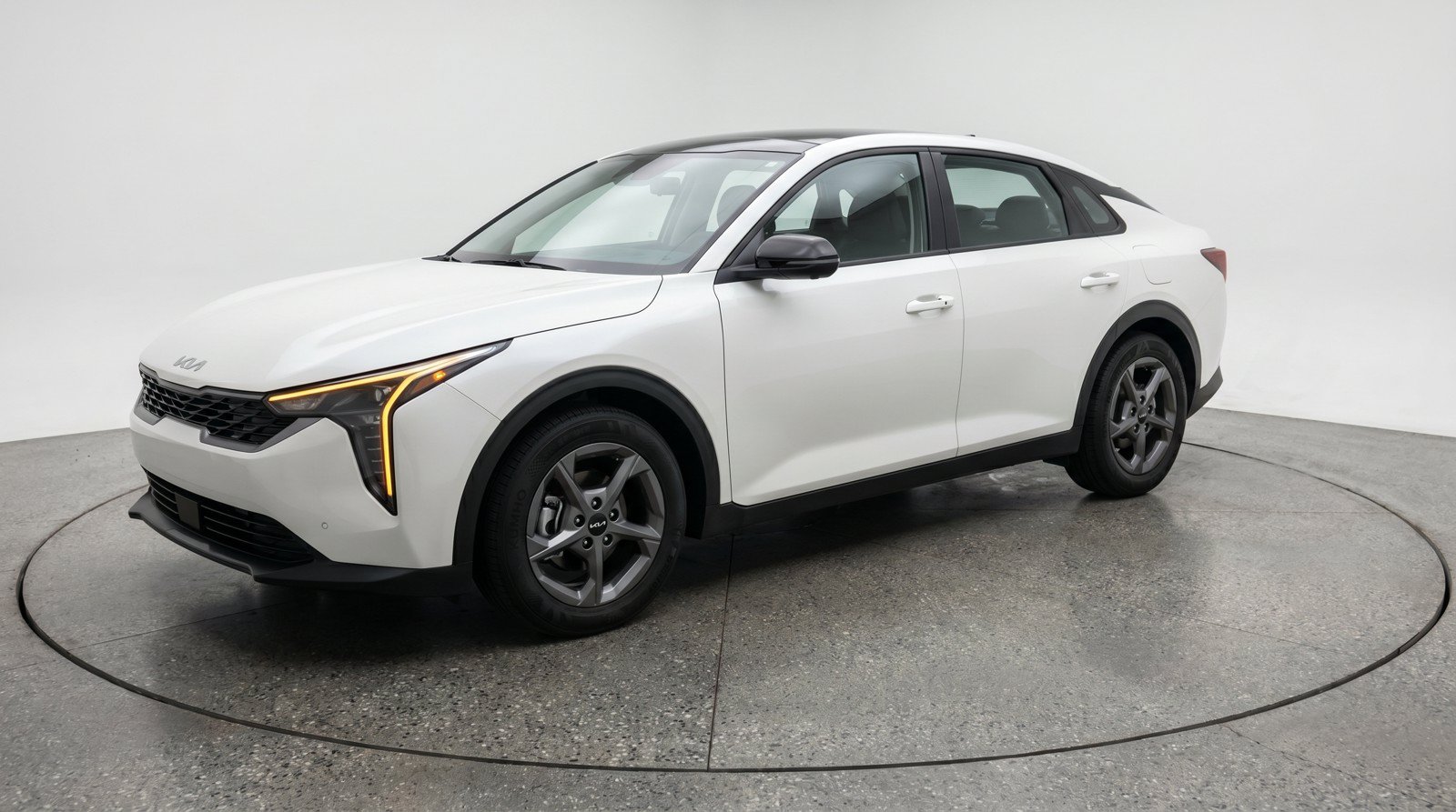 Used 2025 Kia K4 FWD image 3