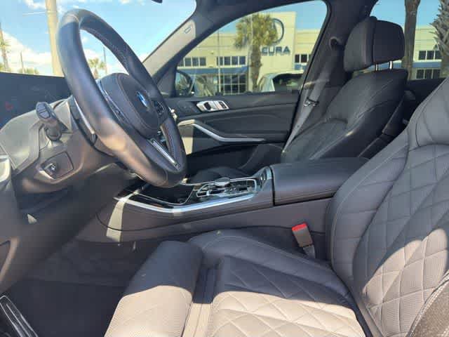 Used 2025 BMW X5 M60i w/ Climate Comfort Package AWD/4WD image 21