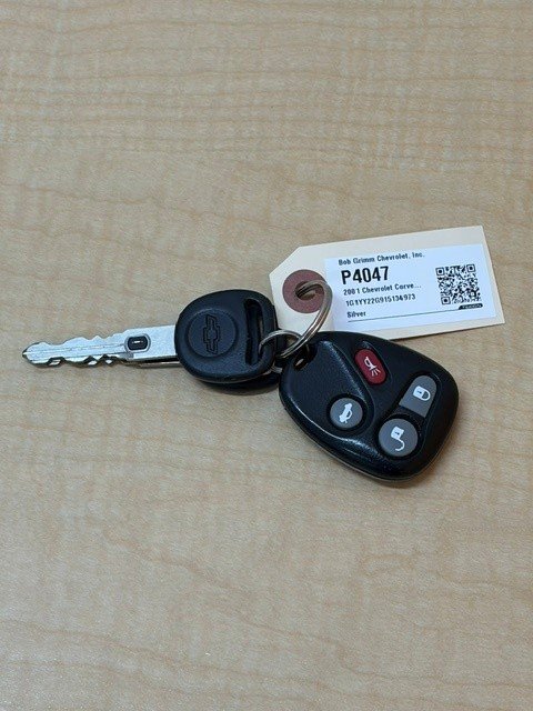 Used 2001 Chevrolet Corvette Coupe RWD image 4