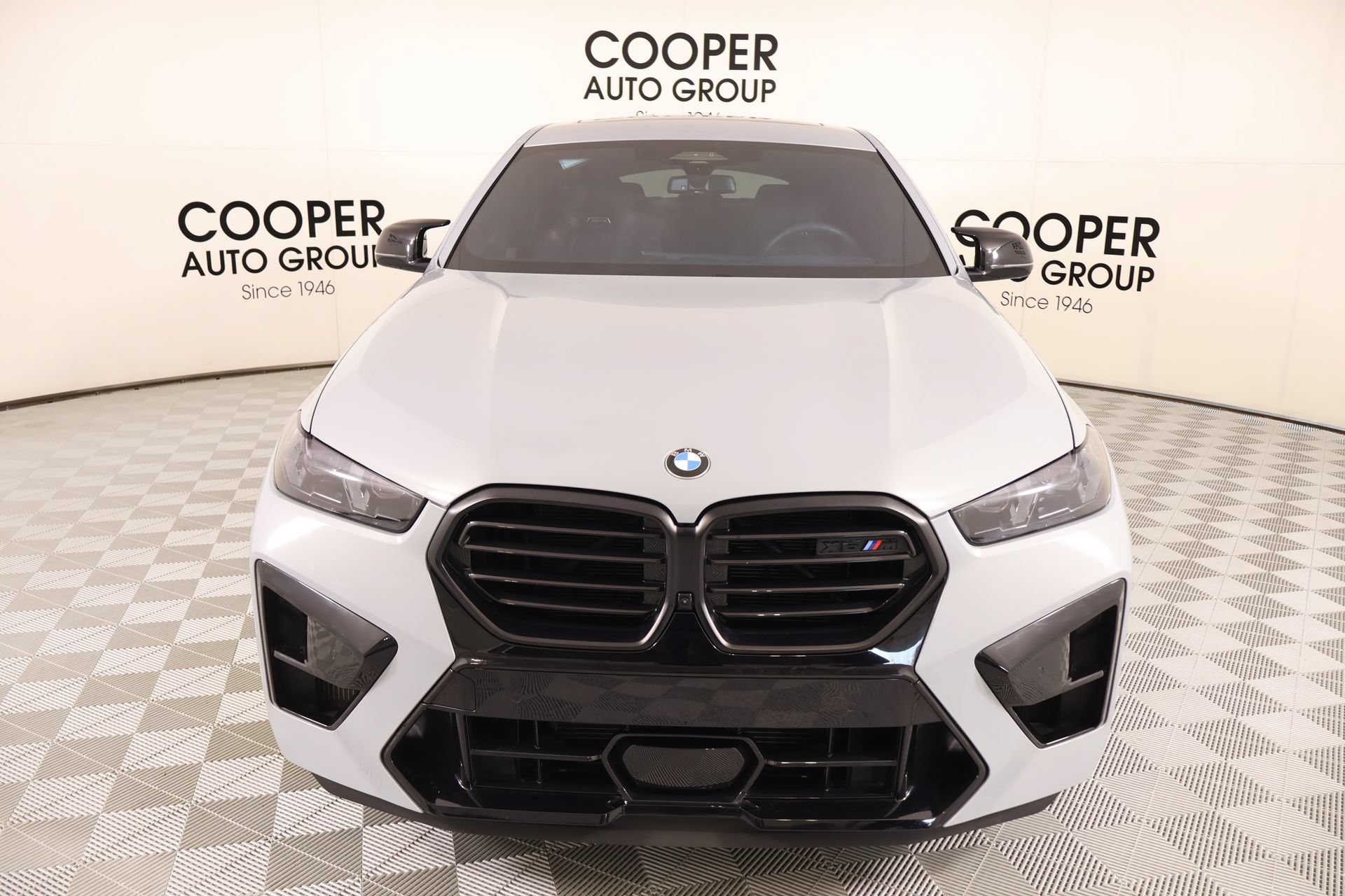 Used 2026 BMW X6 M Competition w/ Executive Package AWD/4WD image 10