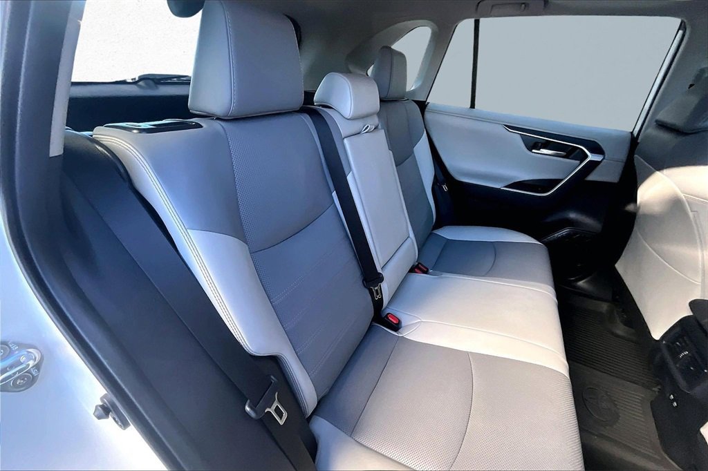 Certified 2020 Toyota RAV4 Limited image 26