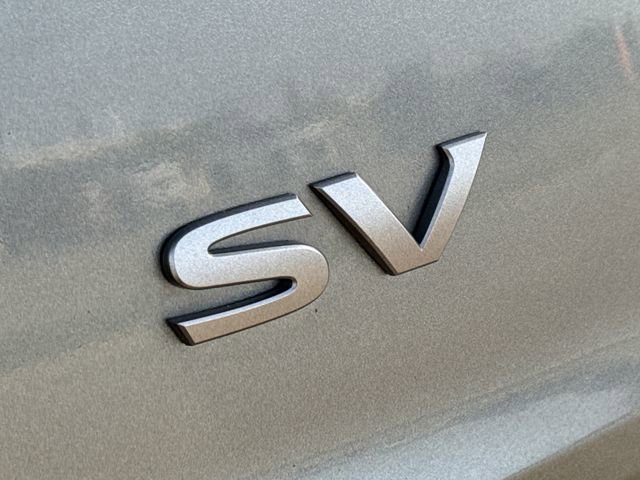 Used 2024 Nissan Rogue SV FWD image 10
