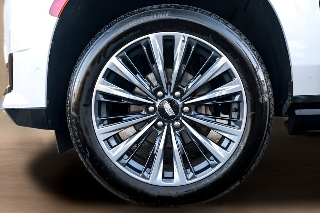 Used 2023 Cadillac Escalade ESV Sport w/ Touring Package image 33