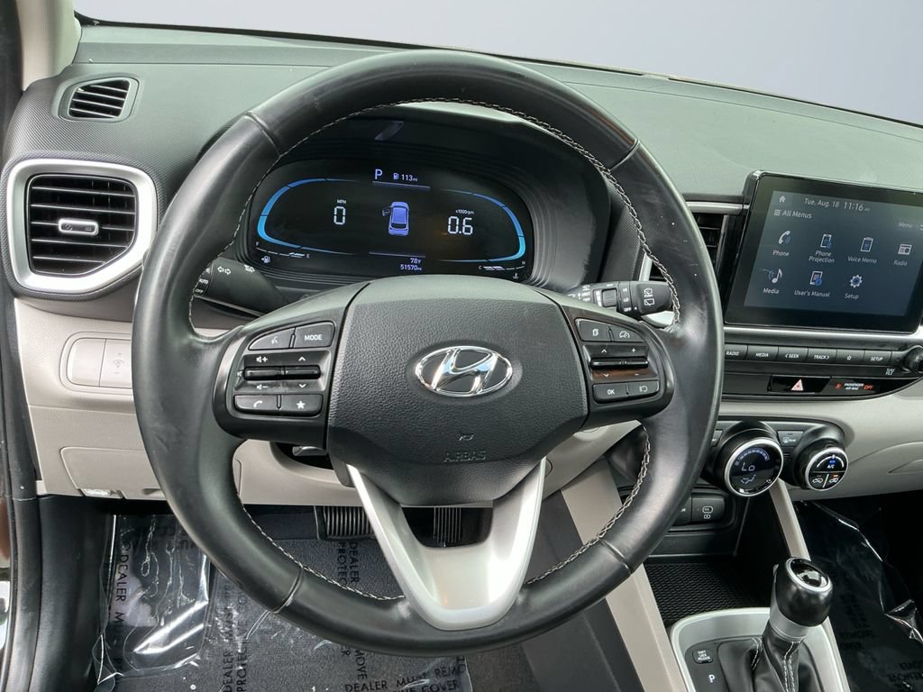 Used 2024 Hyundai Venue SEL FWD image 13