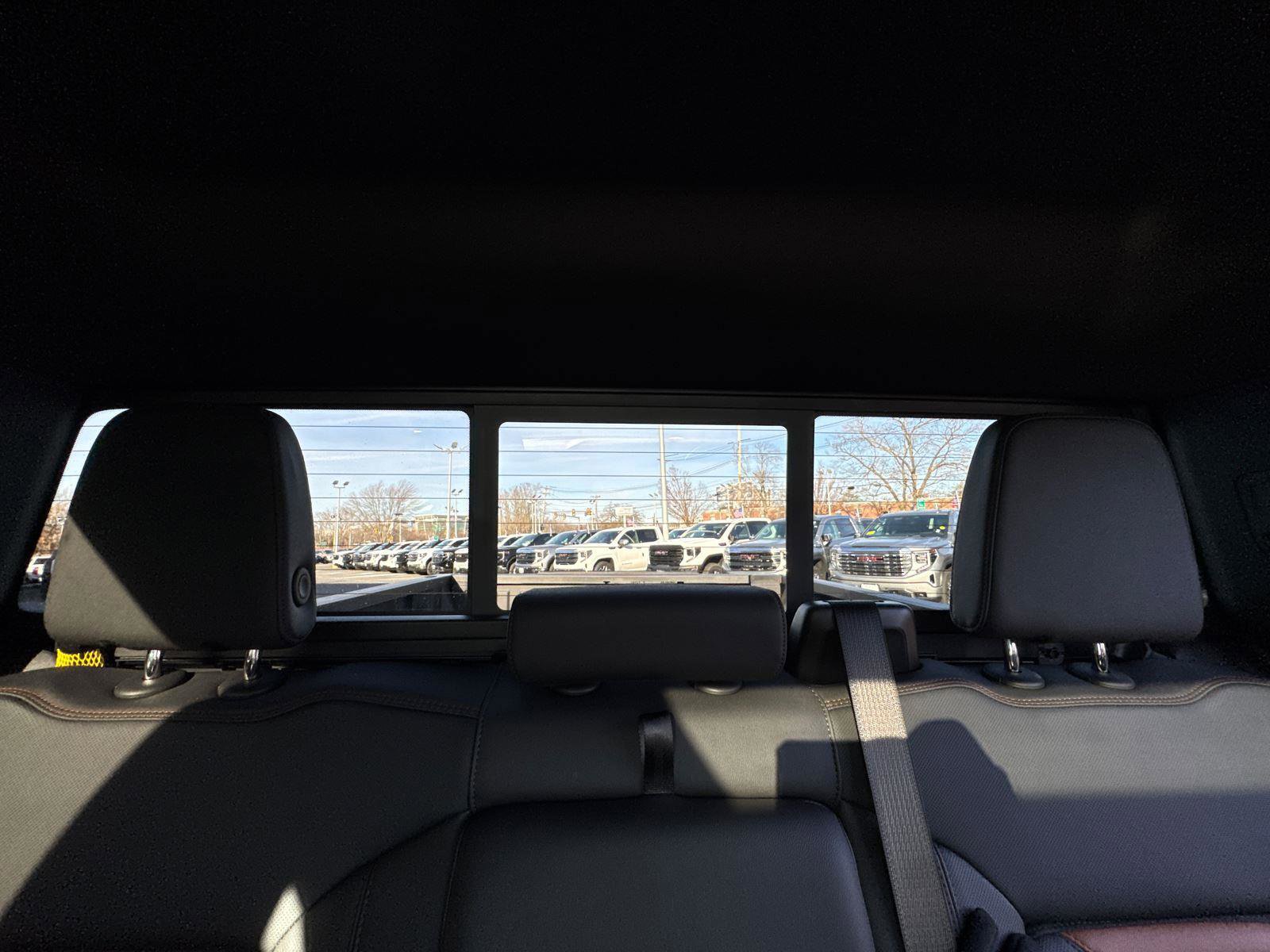 New 2026 GMC Sierra 1500 AT4 w/ Technology Package image 37