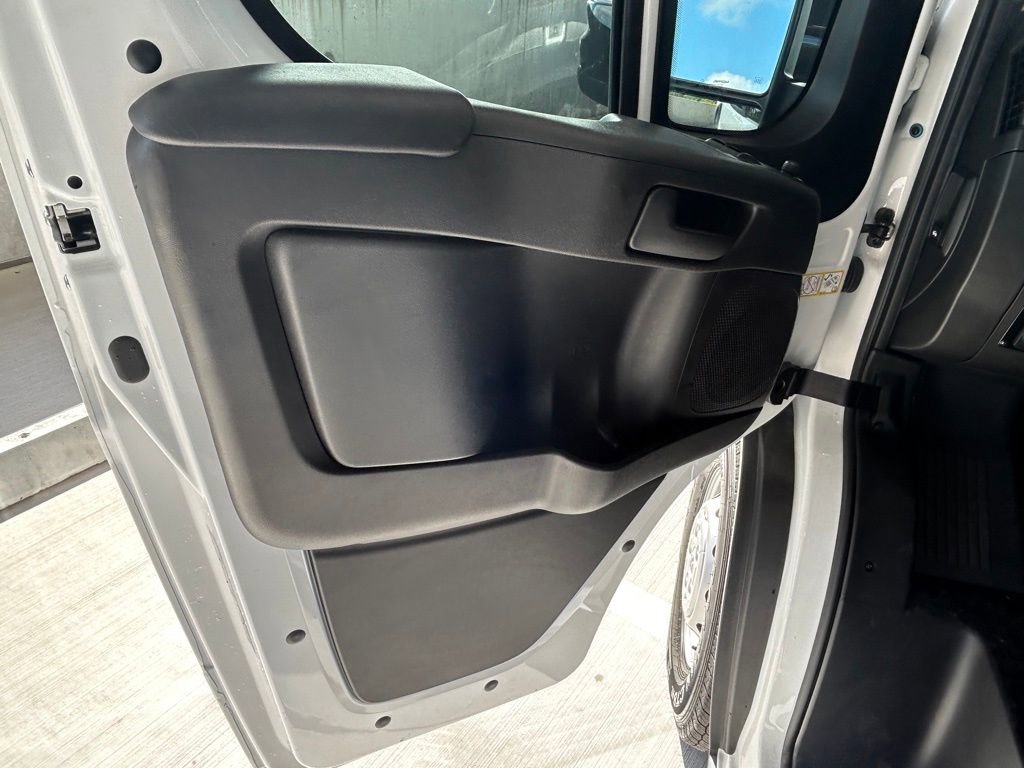 Used 2023 RAM ProMaster 3500 image 32